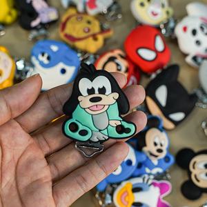 Attache-sucette en silicone pour bébé, motif animaux de dessin animé, jouet à mâcher pour la dentition, doux, écologique, certifié CE, personnalisable, DIY - Product Image 4