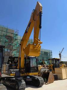 Excavadora de cadenas Caterpillar 320D de segunda mano, 20 toneladas, componentes principales en excelentes condiciones, rendimiento superior, en venta - Product Image 2