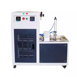 เครื่องทดสอบความเปราะตัวที่อุณหภูมิต่ำ ASTM D2137 ASTM D746 สำหรับยาง พลาสติก อีลาสโตเมอร์ อุปกรณ์ทดสอบจุดแตกหักด้วยแรงกระแทก - Product Image 1