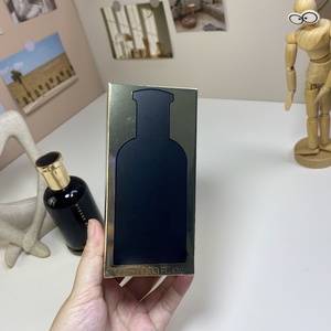 Parfum de Luxe 2026 le Plus Vendu, OEM ODM, Longue Durée, Parfum Masculin Riche et Confiant, 100ml, Bois - Product Image 3