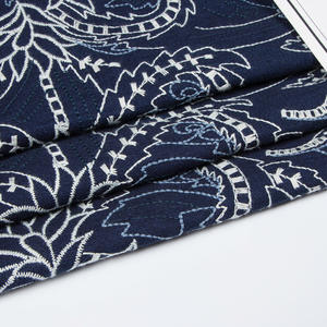 Pantalon en <span class=keywords><strong>jean</strong></span> personnalisé populaire, broderie d'œillets de coupe, en coton Denim Stretch déchiré aux genoux, tissu de Jeans pour garçons/ - Product Image 2