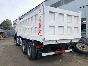 Rhd Isuzu Forward 6x4 en China, cilindro hidráulico Mercedes Benz, neumático Volvo usado, camión volquete - Product Image 5