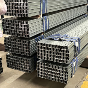 Pezzo di Connessione ad Angolo Retto a C in Acciaio Zincato con Tre/Quattro/Cinque Fori, Staffa Fotovoltaica Antisismica, Durata 25-30 Anni - Product Image 1