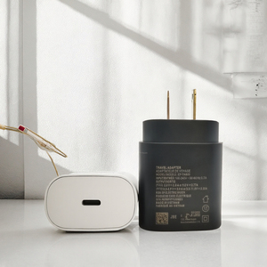 Chargeur rapide haute vitesse Type-C 25W EP-TA800 pour S10/S23/Note 10 PD 3.0 avec câble rétractable pliable écologique, prise US - Product Image 3