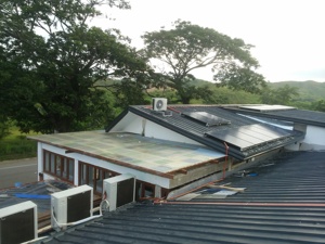 ของแท้เครื่องปรับอากาศที่ทำงานบนพลังงานแสงอาทิตย์เครื่องปรับอากาศพลังงานแสงอาทิตย์ไฮบริด ac/dc