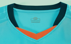 Trống thể thao thăng hoa đồng phục bóng đá chất lượng hàng đầu bán buôn Generic với biểu tượng tùy chỉnh thanh niên và người lớn Jersey bóng đá - Product Image 4