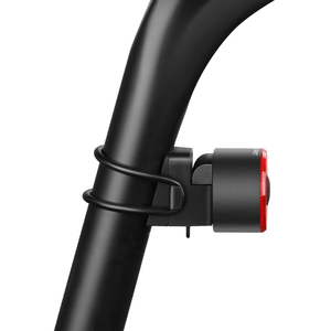Luz de Advertencia de Seguridad GACIRON LOOP-100 de 100 Lúmenes, Montaje Magnético en el Soporte del Asiento, Luz Trasera de Freno Inteligente para Bicicleta de Aleación de Aluminio - Product Image 4