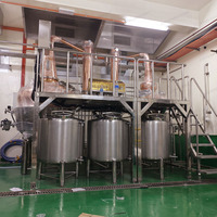 Équipement de distillation d'alcool à haut volume de 2000 litres, alambic à double cuve en cuivre pour whisky de malt, chauffage à la vapeur