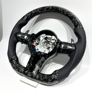 Volante Deportivo Elegante de Fibra de Carbono Forjada con Detalles en Negro y Cuero para <span class=keywords><strong>BMW</strong></span> F10 F20 F30 F32 F36 M3 F80 M4 F82 M2 F87 M5 F90 - Product Image 4