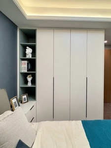 Armadio Moderno Contemporaneo di Alta Qualità Personalizzato con 5+ Cassetti Chiudibili a Chiave, Durevole e Salvaspazio per Camera <span class=keywords><strong>da</strong></span> <span class=keywords><strong>Letto</strong></span> e Uso Domestico - Product Image 3
