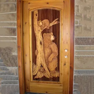 ファームファミリーホームラグジュアリーエクステリアヒグマ彫刻デザインエントリードア正面玄関シングルオープン無垢材彫刻ドア