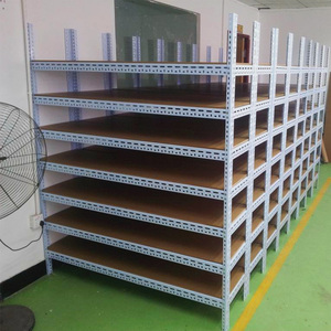 Moderno Estante de Almacenamiento Metálico Ajustable de Cuatro Niveles para Cocina - Product Image 4