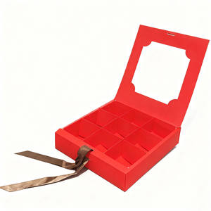 Boîte rigide de luxe à couvercle transparent et fenêtre Boîtes d'emballage <span class=keywords><strong>macaron</strong></span> en papier rouge personnalisées pour boîtes-cadeaux alimentaires - Product Image 3