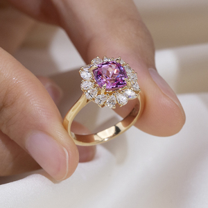 Anillo de oro de 18 quilates con piedra preciosa tallada en forma de pera MSR-2191 para mujer - Product Image 5
