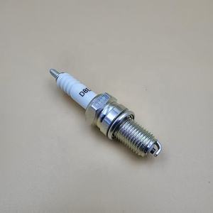 Bujías de motocicleta más baratas D8EA D7EA C7HSA Bujías de motor para motor de motocicleta - Product Image 1