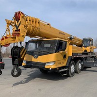Grue hydraulique sur camion de 55 tonnes QY55KC, hauteur de levage de 60,3 m, flèche principale en forme de U, grue mobile pour la construction, en vente