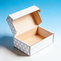 Les fabricants TongKun peuvent personnaliser et imprimer des boîtes en papier recyclé de haute qualité, des boîtes d'avion, des boîtes pliantes et des boîtes colorées à bas prix.