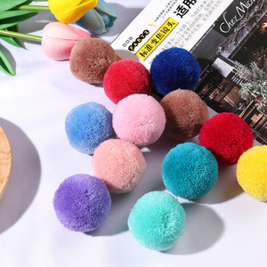 Offre Spéciale cachemire fausse fourrure 100 pièces/sac 2.5cm 25mm Polyester pompon pour bricolage chaussures vêtements <span class=keywords><strong>accessoires</strong></span> - Product Image 4