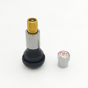 อะไหล่รถยนต์ ยางแบบไม่มียางใน รุ่น TR413C พร้อมฝาครอบโลโก้แบบกำหนดเอง - Product Image 3