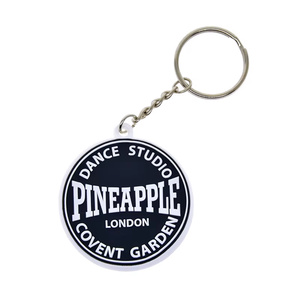 LLavero de PVC Popular, logotipo en relieve personalizado, barra de coche, llavero promocional, dijes, llavero de silicona <span class=keywords><strong>Multimarca</strong></span> - Product Image 5