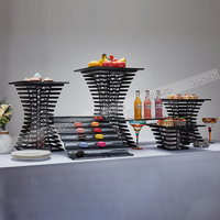 Support de présentation de buffet moderne haut de gamme en acier inoxydable à plusieurs niveaux avec base antidérapante pour restaurant hôtel