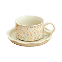 Ensemble tasse et soucoupe à café en céramique au design de niche Slow Ever High-Looks, style mignon, cadeau d'anniversaire parfait pour elle, idéal pour une fête.