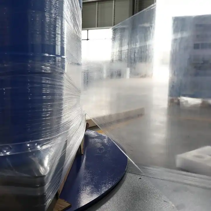 stretch wrapping machine