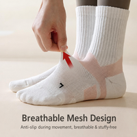 Chaussettes de sport mi-mollet pour femme, design personnalisé, automne, avec semelle en tissu éponge amortissante et évacuation de l'humidité, pour badminton, saut à la corde, course à pied et entraînement