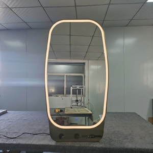 <span class=keywords><strong>Espejo</strong></span> de Baño LED Inteligente Kingstin con Almacenamiento, Antivaho, Regulable, Reloj y Marco de Aluminio Dorado - Product Image 2