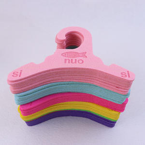 Porte-vêtements pour petits animaux de compagnie de couleur macaron, porte-bavoirs pour chiens et chats, présentoirs pour vêtements pour <span class=keywords><strong>animalerie</strong></span> - Product Image 1