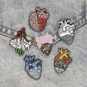 Emblema Presentes Anatômico Coração Esmalte Pinos Anatomia Médica Coração Broche para Doctor Nurse Lapel Pin - Product Image 3