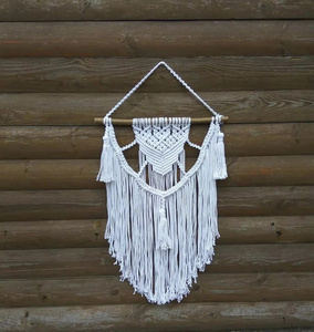 Tapiz de Pared de Macramé Boho Blanco, Tapiz de Algodón con Forma Triangular, Decoración de Pared Hecha a Mano, Diseño Geométrico Abstracto - Product Image 1