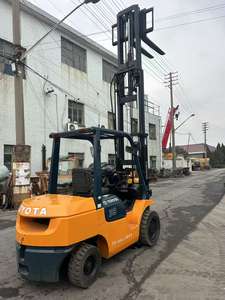 Chariot élévateur d'occasion Toyota Heli Komatsu Hyster 2/3.5/4/5/6/7/8/10/12/15 tonnes essence et GPL FD35 avec déplaceur latéral High Master - Product Image 4