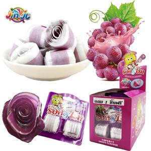 โรงงานขายส่ง ซูเปอร์มาร์เก็ต สินค้าขายดี น้ำผลไม้ผสม 50% รสองุ่น ลูกอมม้วนนุ่ม <span class=keywords><strong>ขนม</strong></span>สำหรับเด็กและผู้ใหญ่ ของว่างงานปาร์ตี้ กล่องสี - Product Image 4
