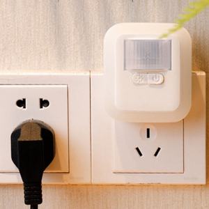 Décoration de chambre à coucher, lampe murale à intensité variable tactile 2,4 W, lampe murale à brancher, lumière de nuit LED intelligente Lohas avec capteur - Product Image 3