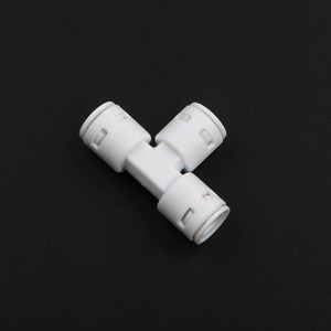 Connecteur en T à 2 points 1/4\" Connecteur rapide pour tuyaux de purificateur d'eau Plastique de qualité alimentaire pour raccords de machine à eau pure - Product Image 4