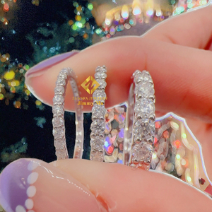 Wholesale Level D Round 5.5ct Iced Ou Plated Prong Setting Moissanite <b>925</b> Sterling <b>Silver</b> <b>Ring</b> with GRA Card for Women - Product Image 2