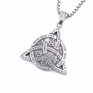Colgante triangular de acero inoxidable yunnique, diseño geométrico con grabados simbólicos para regalo, joyería de moda - Product Image 5
