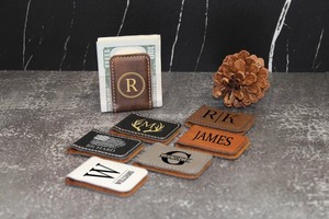 Mineti - Clip para Billetes Personalizado de Cuero PU Grabable por Láser de 1 3/4" X 2 1/2" - Regalo del Día del Padre para Él, Esposos y Padrinos de Boda - Product Image 5