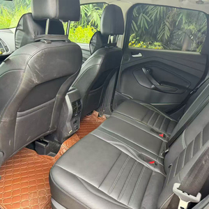 <span class=keywords><strong>Ford</strong></span> <span class=keywords><strong>Kuga</strong></span> <span class=keywords><strong>EcoBoost</strong></span> 180 Platinum Edition 2018, SUV compact, boîte de vitesses automatique, sièges en cuir, moteur turbo, pneus R18, alliage d'aluminium - Product Image 6