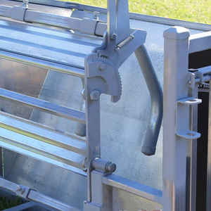 Cage de manipulation robuste en acier inoxydable pour moutons et chèvres, attrapeur professionnel de bétail pour fermes d'élevage - Product Image 3