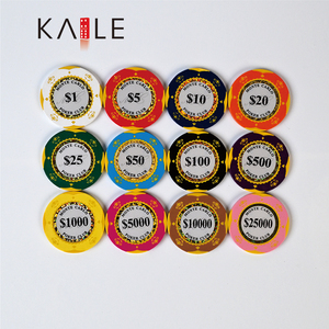 <span class=keywords><strong>Set</strong></span> di Accessori da Casinò, <span class=keywords><strong>Set</strong></span> di Fiches da <span class=keywords><strong>Poker</strong></span> in Argilla da 500 Pezzi, Fiches da <span class=keywords><strong>Poker</strong></span> Club e <span class=keywords><strong>Carte</strong></span> da Gioco con Valigetta in Alluminio - Product Image 4