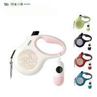 Laisse de chien rétractable et réglable en polyester et nylon de luxe, durable, réfléchissante, avec clochette décorative et sac à déjections pour animaux de compagnie