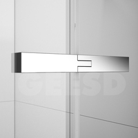 Parois de douche à charnières en verre trempé, design carré sans cadre, pour usage hôtelier, avec plateau en pierre artificielle