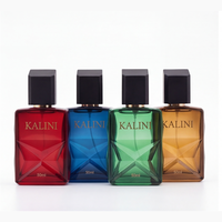 Flacon de parfum vide en verre de luxe moderne avec bouchon magnétique carré de 50 ml, marque privée, avec boîte