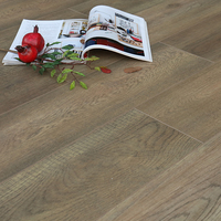 Plancher stratifié HDF 8 mm de Chine avec couche anti-usure AC3, système de pose par clic, design imitation bois