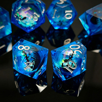 Set Dadu Polihedral DND Tajam dengan Inti Cairan Resin Kustom Buatan Tangan