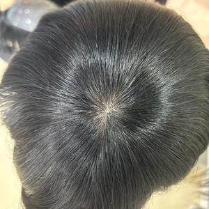 Parche de pelo tupé superior con base de seda para cabello humano completamente anudado a mano para hombres - Product Image 2