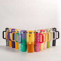 2023 Sublimation arc-en-ciel Double paroi en acier inoxydable isolé 40Oz tasse à café tasse gobelet avec poignée et paille avec Design