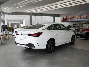 Nuevo <span class=keywords><strong>MG5</strong></span> Modelo 2026 180DVVT Edición Global Flagship, Auto Compacto Híbrido de Gasolina con Caja de Cambios Automática - Product Image 4